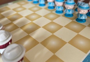 Jogo de xadrez para criança