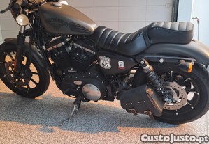 Harley Davidson 883