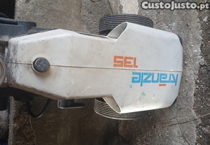 Jato de água