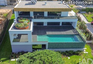 Moradia isolada T5 em Alcabideche de 630 m²