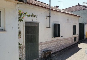 Casa de aldeia T3 em Santarém de 120,00 m²