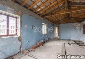 Casa T2 Para Recuperar Em Sanfins - Sever Do...