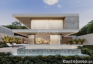 Moradia T3+1 Com Piscina Infinita No...