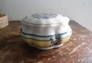 caixa vintage em porcelana