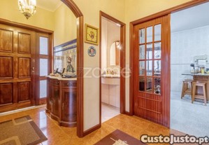 Moradia T3 Com Jardim, Garagem E Sótão - Valbom...