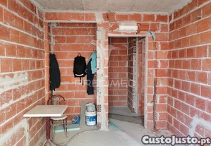 Apartamento t3 santa marta do pinhal