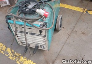 Aparelho de soldar 310 amperes