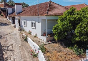 Casa de aldeia T3 em Santarém de 118,00 m²