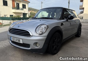 MINI Cooper 1.6d. 109cv - 08