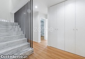 Apartamento T2 Duplex Novo Na Rua Do Godinho,...