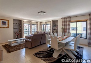 Apartamento T3 Duplex Com Box Alto Das Vinhas