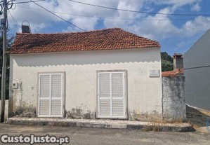 Casa / Villa T2 em Coz, Alpedriz e Montes de 72,00 m