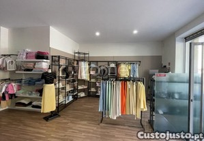 Loja No Centro Da Maia Para Investimento