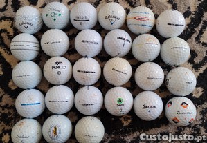 28 Mixed Golf Bolls.