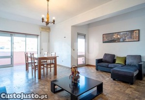 Apartamento T3 - Zona Sul