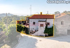 Moradia T2 Com Terraço E Garagem