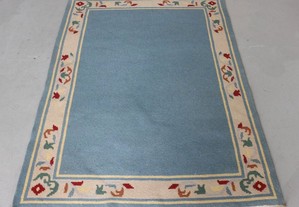 Carpete de Franjas Tons Azuis