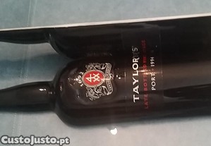 Meias garrafas decorativas