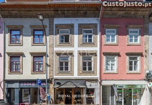 Loja Na Rua De Cedofeita No Porto