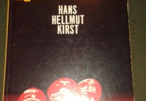 A noite dos generais, de Hans Hellmut Kirst.
