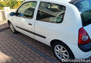 Renault Clio (Sbr7ef) - 04