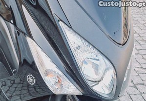 Yamaha T-max 500