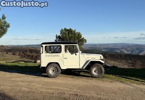 Toyota BJ 40 Land Cruiser - 81