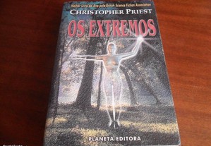 "Os Extremos" de Christopher Priest