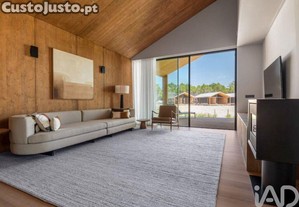 Casa / Villa T3 em Amoreira de 182,00 m²