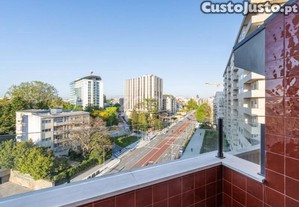 Penthouse T3 Duplex Av. Boavista