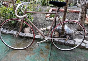 Bicicleta de corrida em alumínio, dos anos 70