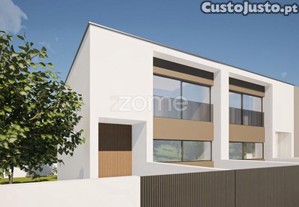 Moradia Em Banda - T3