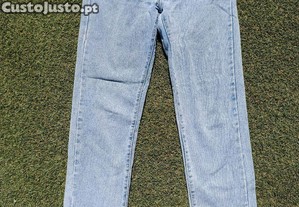 PrettyLittleThing Light Blue Straight Leg Jeans | EU 36 / UK 8