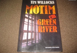 Livro "Motim em Green River" de Tim Willocks