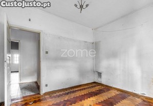 Moradia T3 Térrea E Terreno Para Construção-...