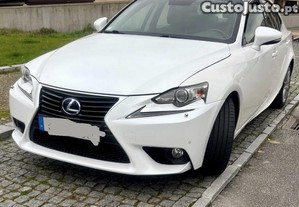 Lexus IS 300 Lexuri