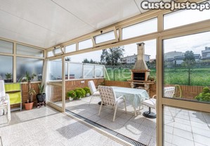 T2 Duplex Com Terraço Em Gulpilhares - V.N. Gaia