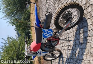 Ktm 250 1985 suissa