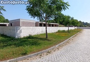 Moradia Individual Térrea T3 - Figueiredo, Amares