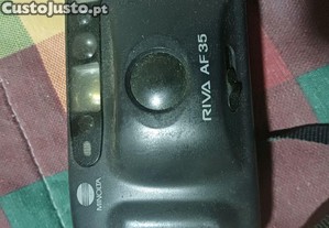 Máquina fotográfica, original como nova