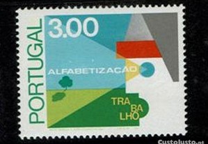 Selo Portugal 1976 - Af.1292 MNH Dent. 13 1/2 -Variedade