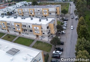 Apartamento T2 Em Calendário