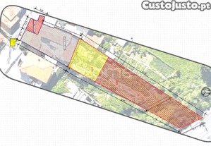 Terreno (Abc: 270M²) E 2 Moradias Térreas Para...