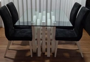 Mesa de Sala de Jantar c/ 4 cadeiras (Lacado branco)