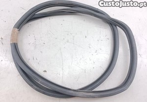 Borracha Porta Tras Direito Peugeot 308 Sw Ii