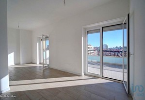 Apartamento T3 em Lisboa de 96,00 m²