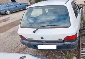Viatura para peças Renault Clio I 1.2 ano 1996