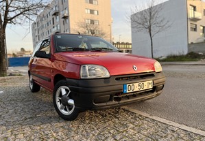 Renault Clio 1.9d Manager 2L