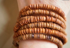 Pulseira em espiral, made in Senegal.