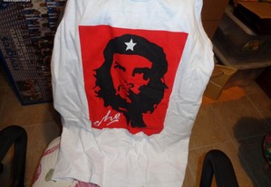 Camisola Che Guevara comprada em Cuba Lêtra M